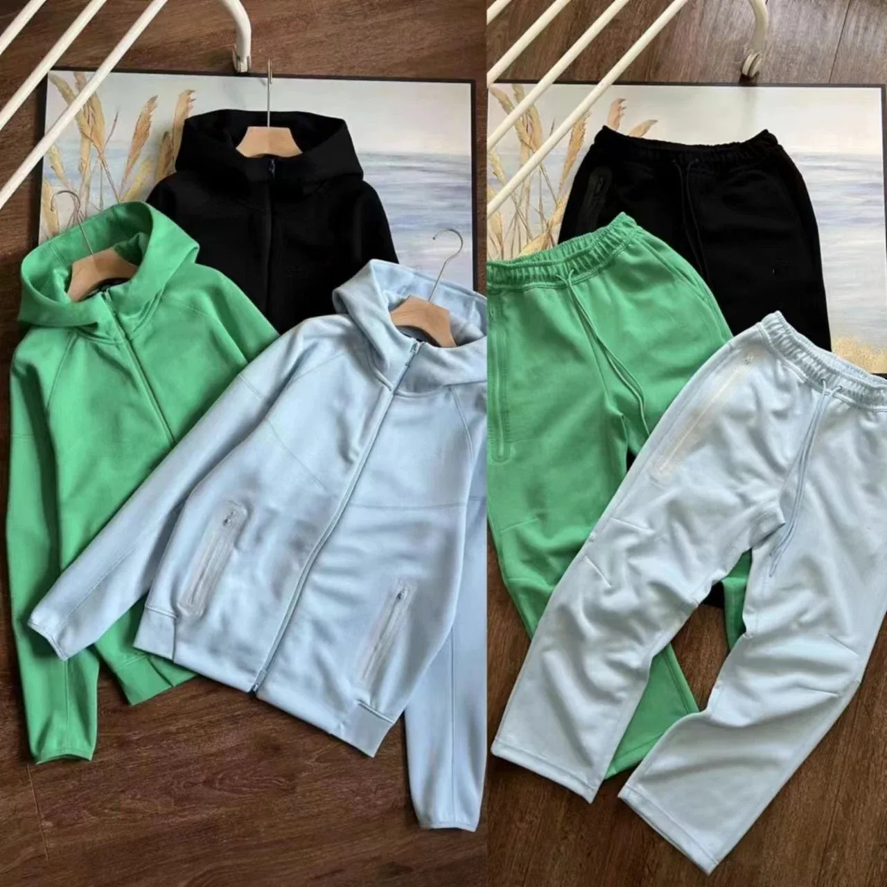 Nike Tech Fleece