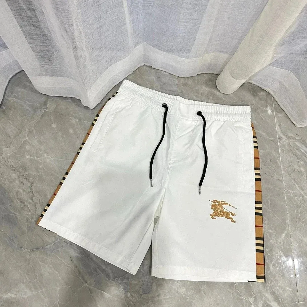 Burberry-style casual shorts