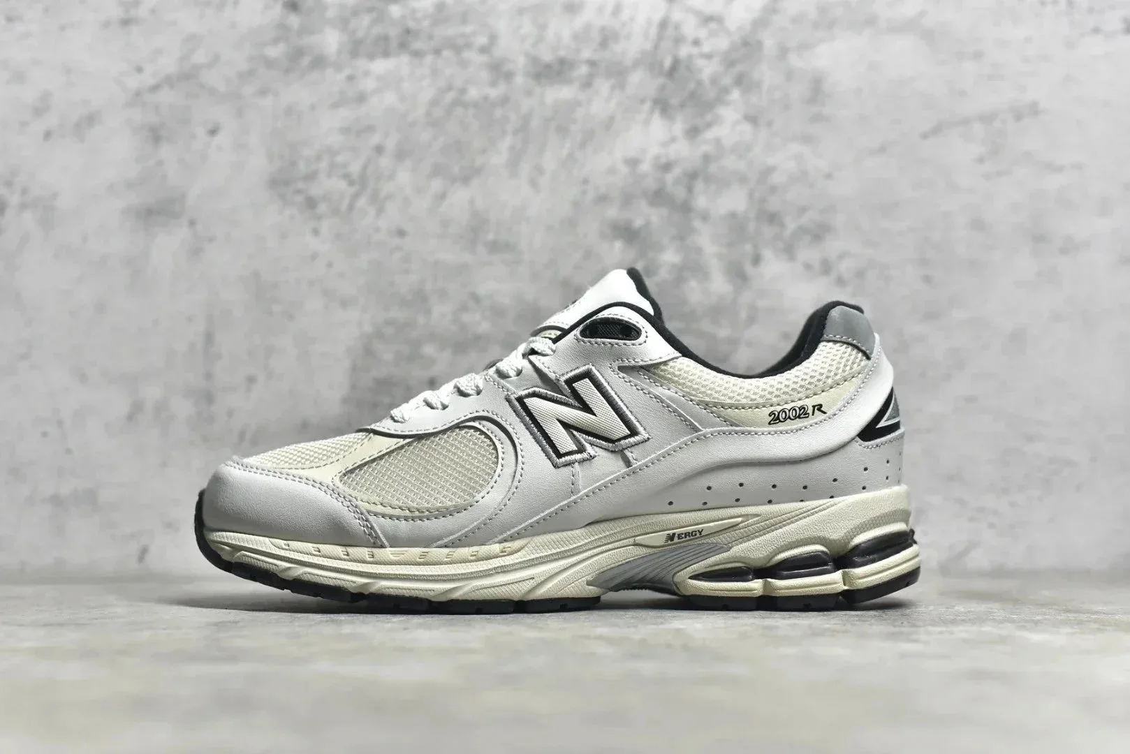 New Balance 2002R Atlas Lemon Haze