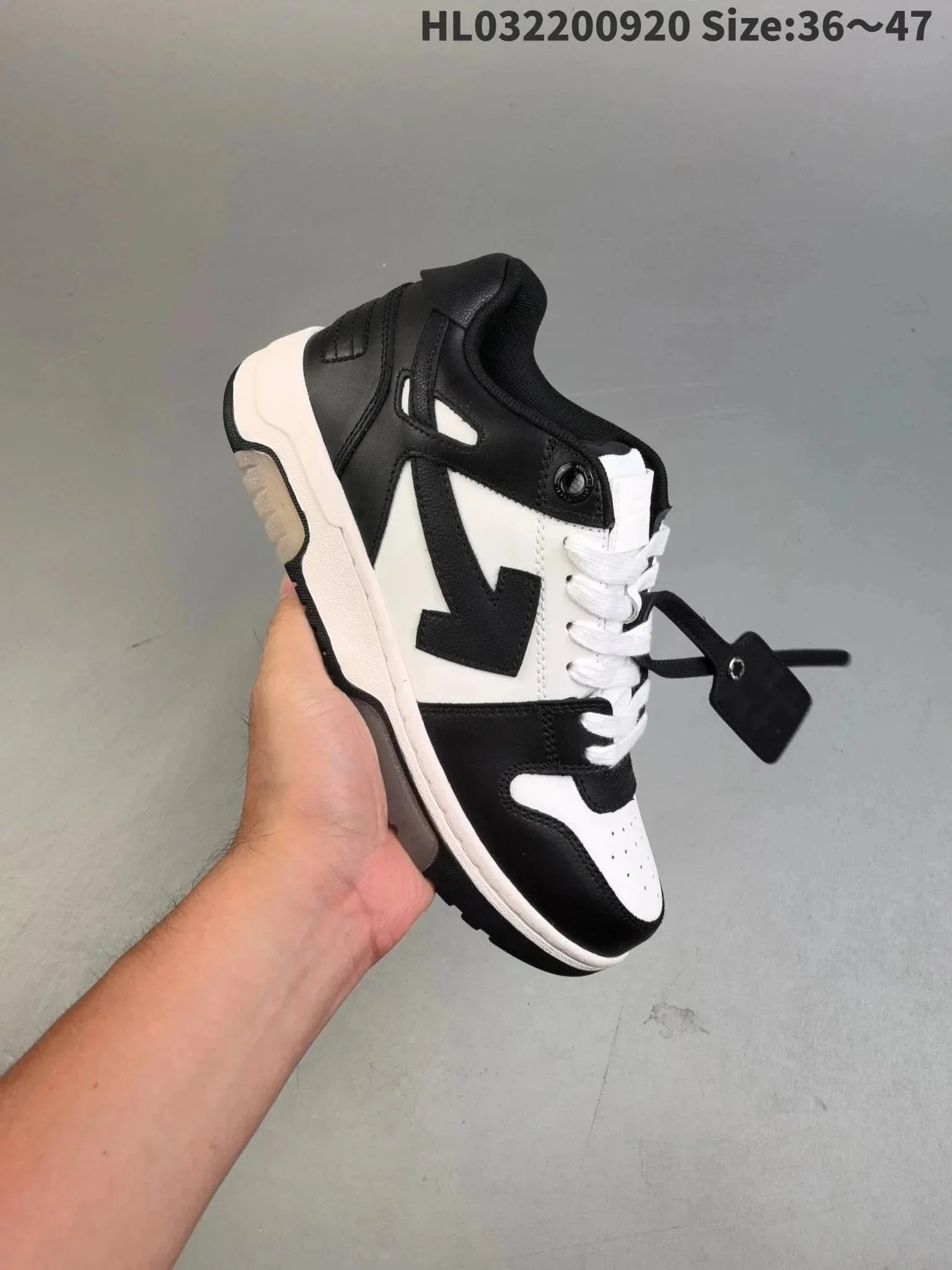 Off-White Out Of Office White Black