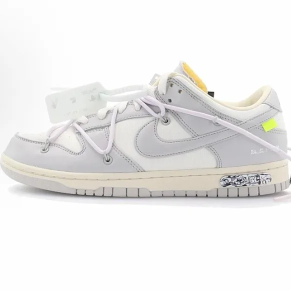 Off-White x Nike Dunk Low The 19