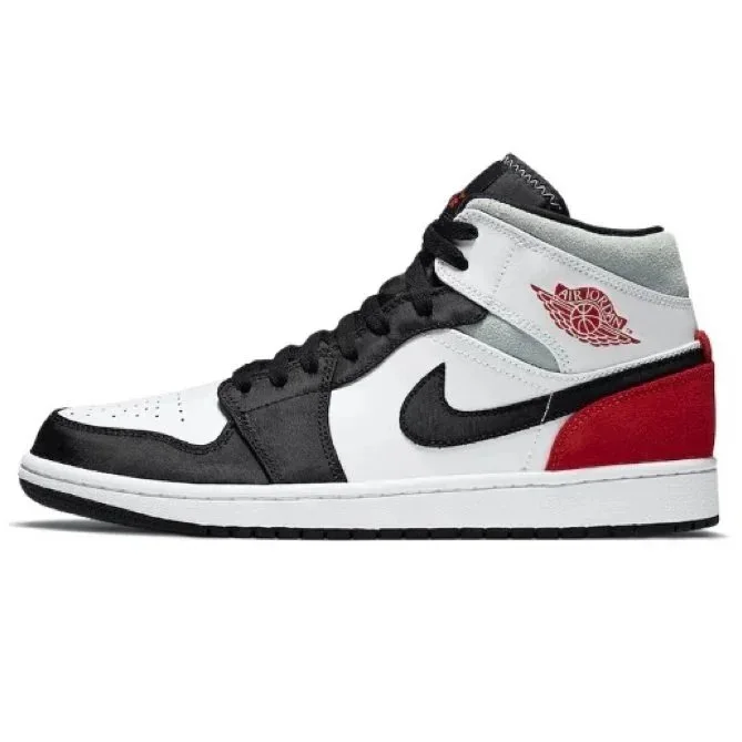 Air Jordan 1 Mid SE Black Toe