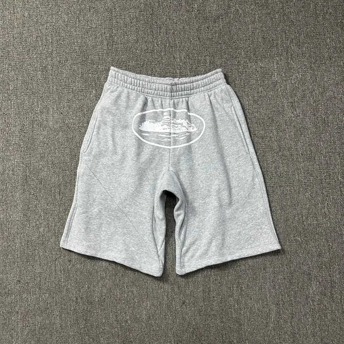 Corteiz Alcatraz Sweat Shorts Grey White