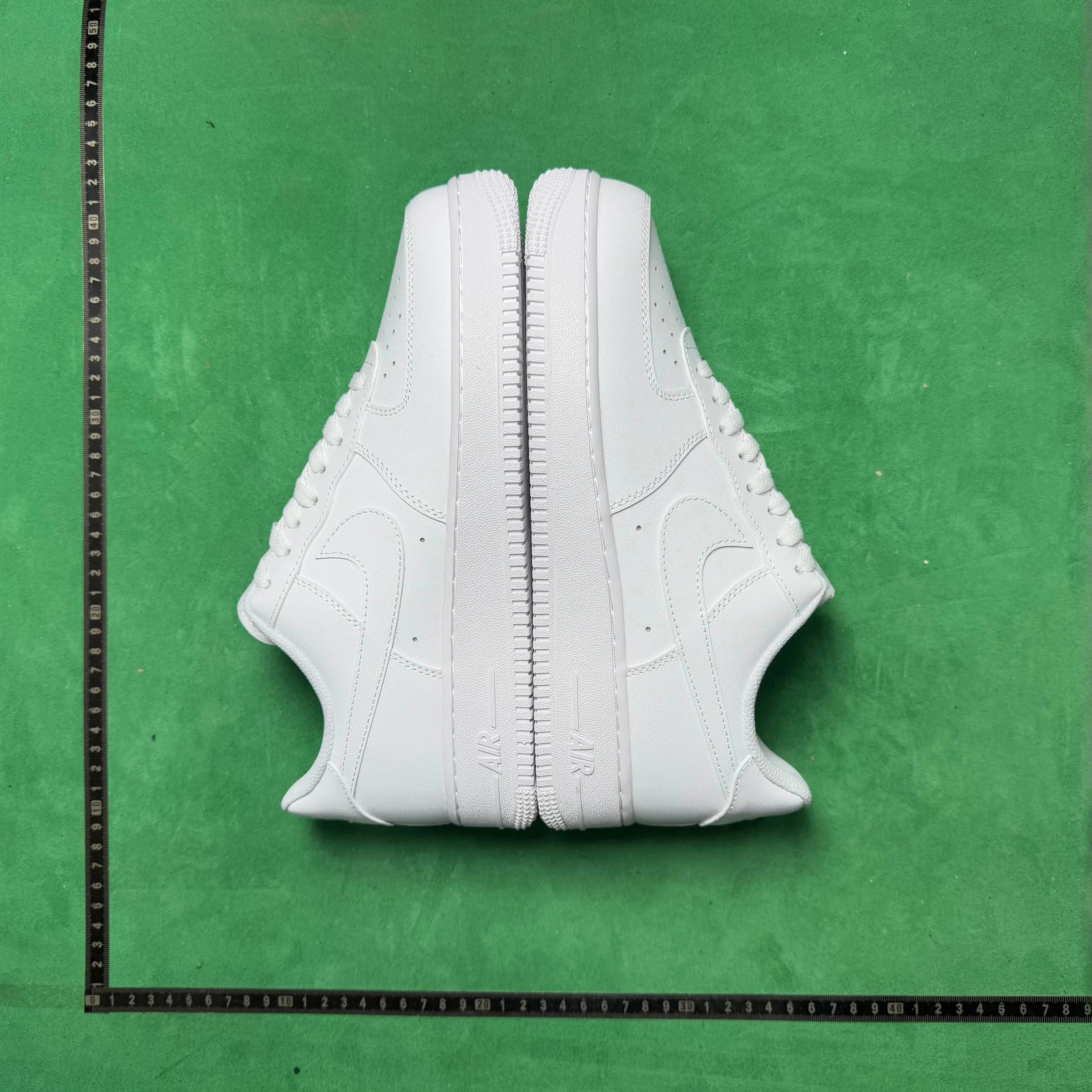 Nike Air Force 1 '07 Low Triple White