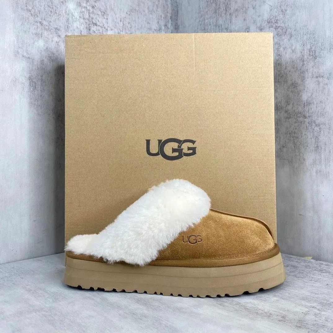 UGG Classic Slipper Platform Chestnut