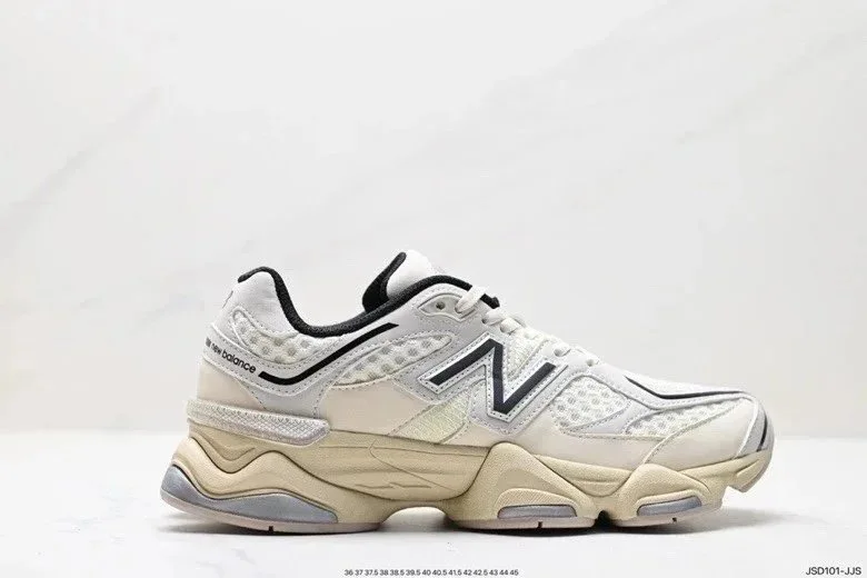 New Balance 9060 Sea Salt Black