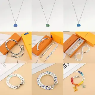 Louis Vuitton-Style of Trendy Jewelry