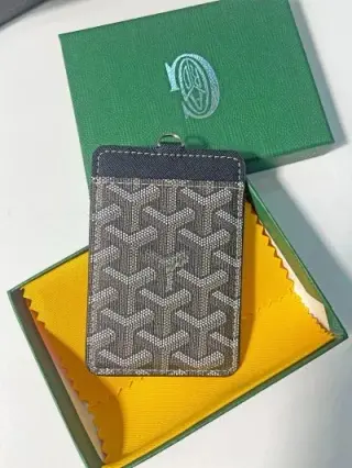 Goyard black-brown monogram card holder