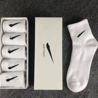 Nike Swoosh Crew Socks