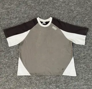 Mertra American High-Street Style Three-Tone Color-Block Raglan T-Shirt