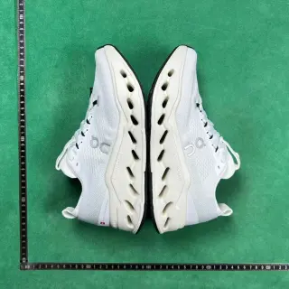 On Cloud Running Sneakers