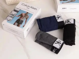 Calvin Klein 1996 Bokserki z Elastycznej Bawełny 3-Pak Czarny Niebieski Szary