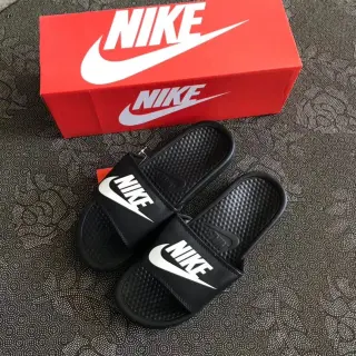 Nike Offcourt Slide Black White